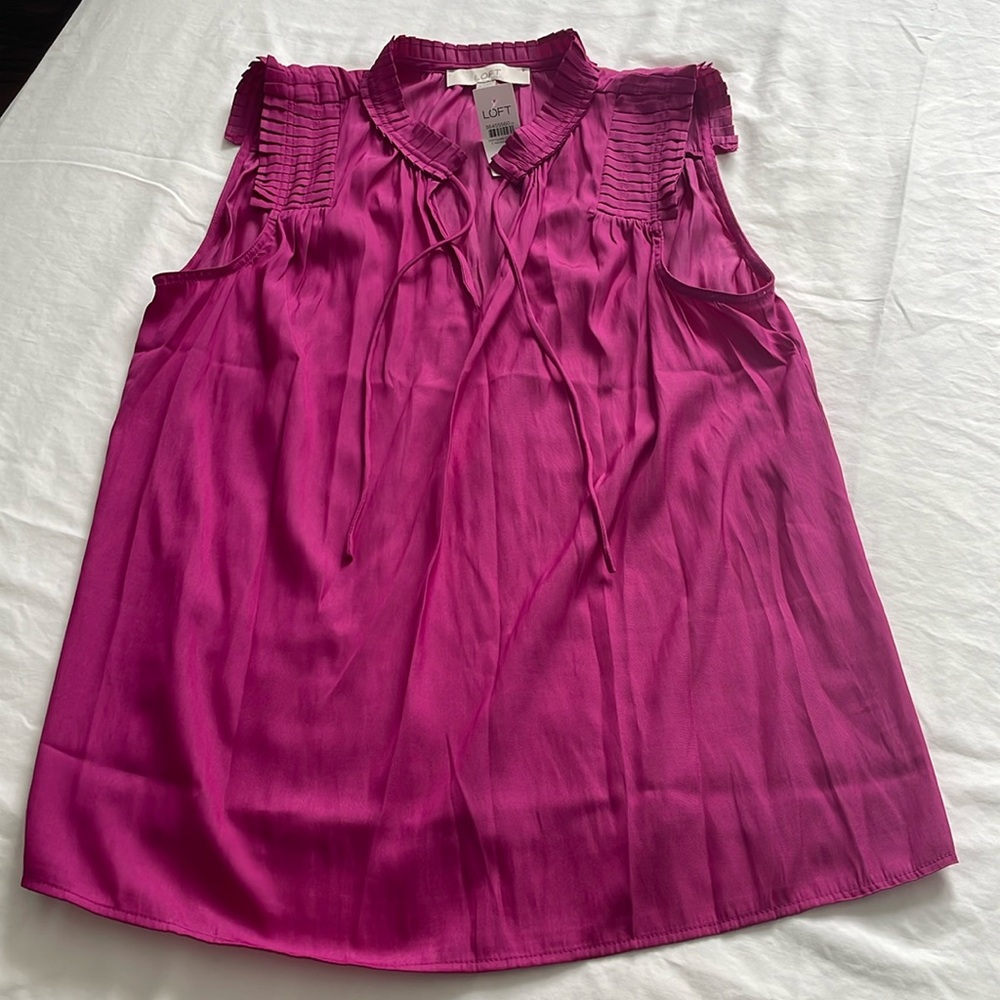 NWT LOFT pleated tie neck top
